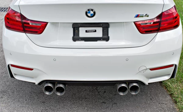AA BMW F8x Rear Exhaust 6b946d2f 8240 4b86 8e8f 6171432ad43b 1 600x367 - Maad Maxx - F8X BMW M3 & M4 Rear Exhaust Section - 3 Can Valved