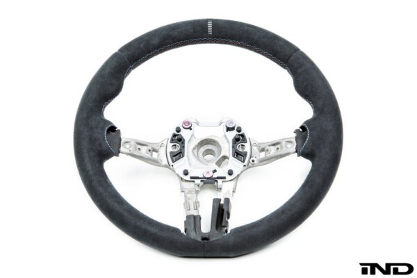 download 2023 05 26T231141.590 600x400 - BMW F8X M3 / M4 DTM Steering Wheel