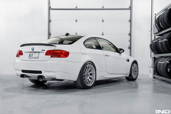 download 2023 05 27T030527.440 600x401 - BMW M Performance E92 M3 Carbon Trunk Spoiler